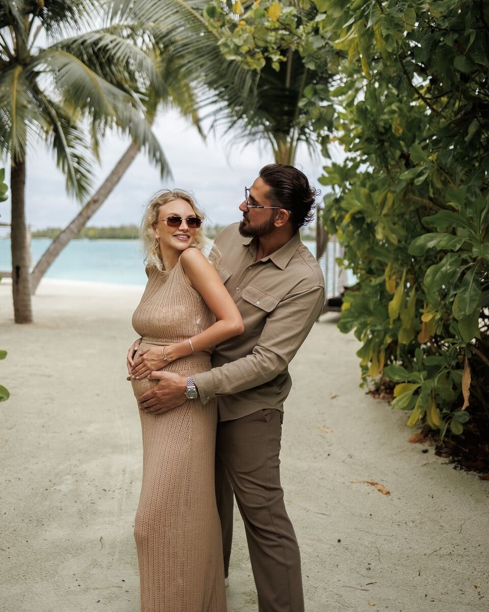 Курбан Омаров и Валерия Мага. Фото: соцсети/@zimamoscow