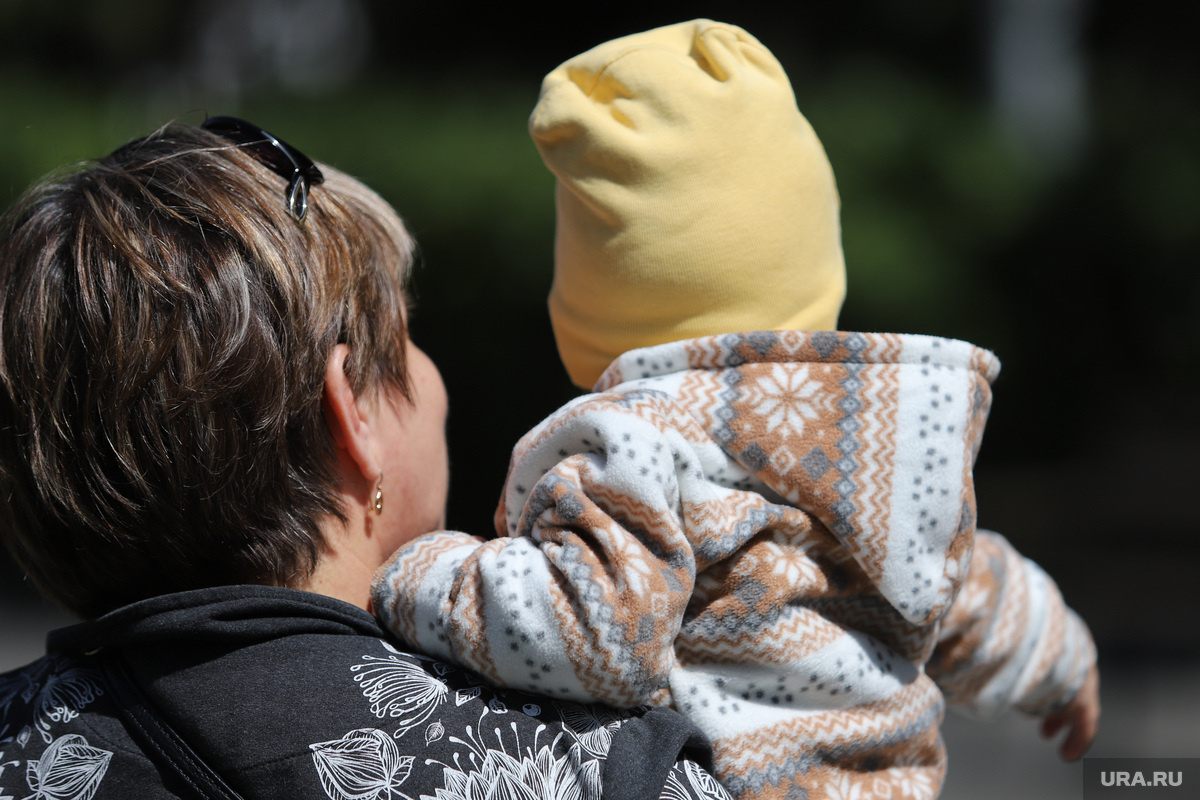 У женщины из Шадринска, жестоко избивавшей девочку, изъяли детей (архивное фото). Фото: Екатерина Сычкова © URA.RU