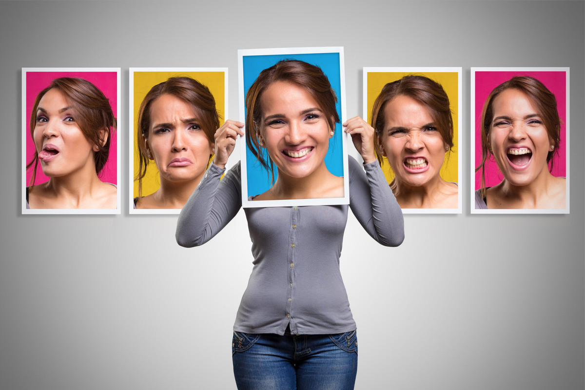 Доктор Окасена