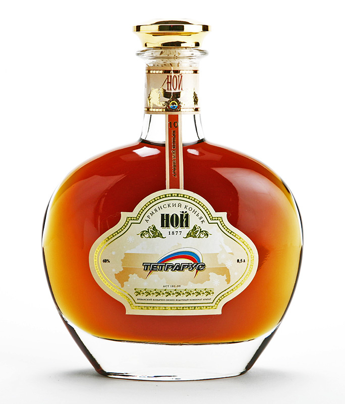 Брендирование бутылок виски, джина, водки, рома, текилы на Новый год