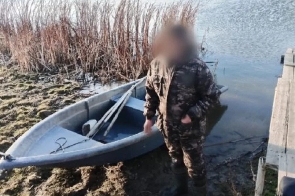    Астраханский рыбак не вернул лодку коллеге, отмечая день рождения жены