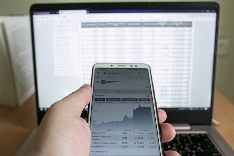    60 млрд — это почти половина всех средств, собранных на рынке IPO за 2023–2024 годы (122,5 млрд рублей) в результате 22 размещений, или 75% от суммарного объема всех российских IPO с начала 2024-го.   
Фото: «БИЗНЕС Online»