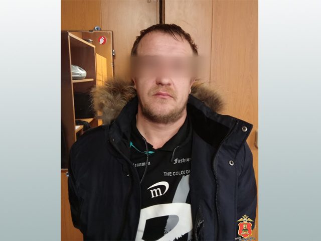 В Тверской области мужчина хранил в квартире коноплю. Задержан