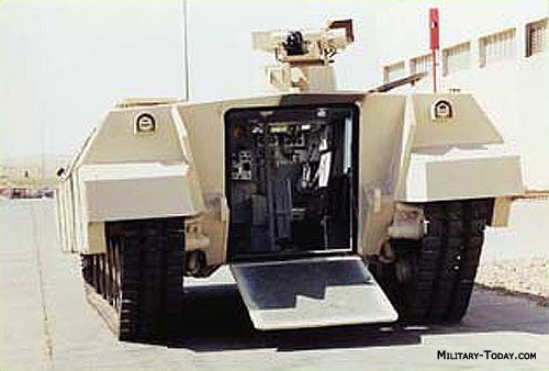 Задняя аппарель для посадки и высадки десанта