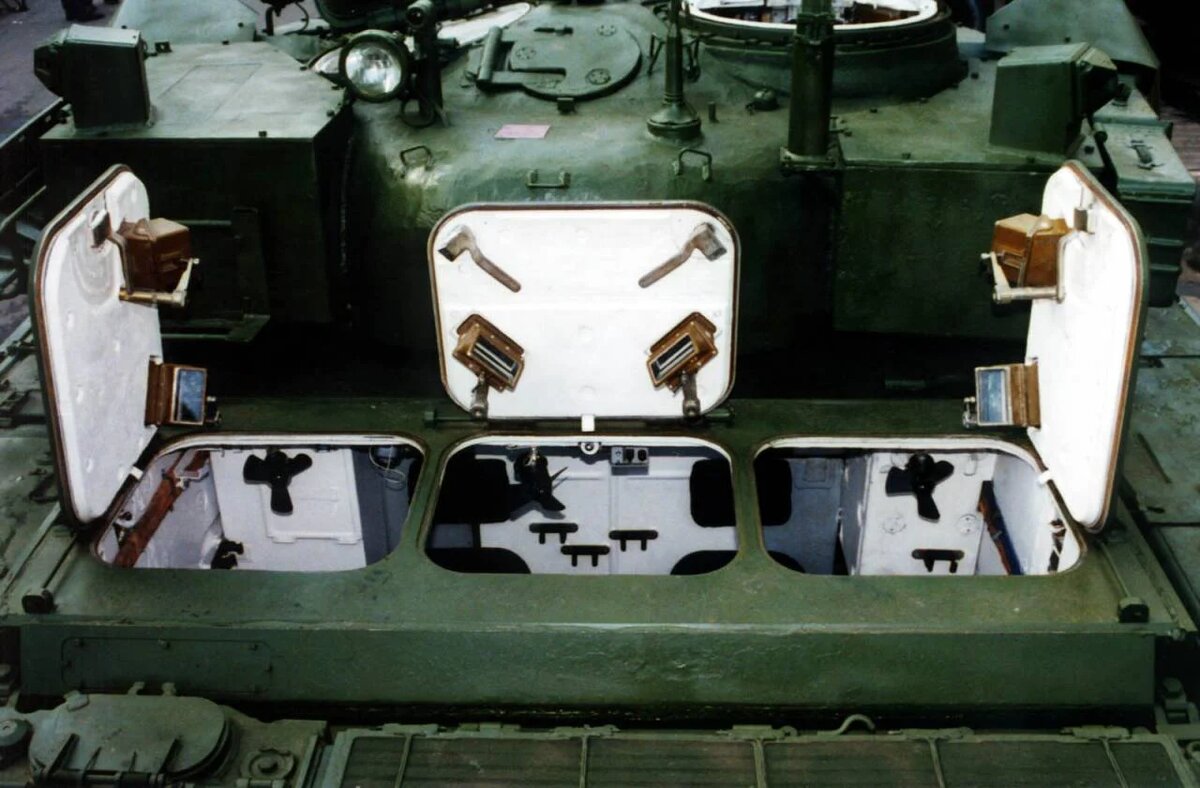 Те самые три люка