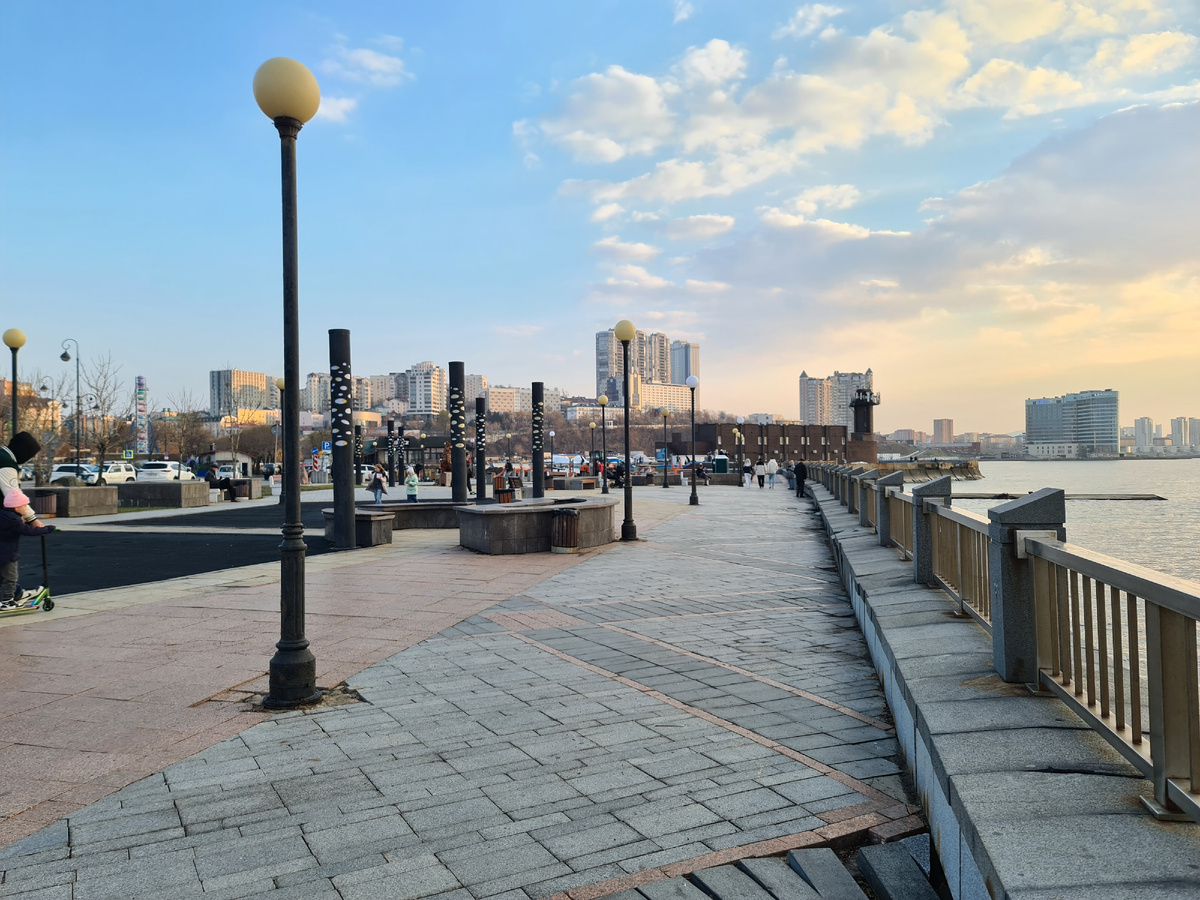 Набережная спортивной гавани, фото автора