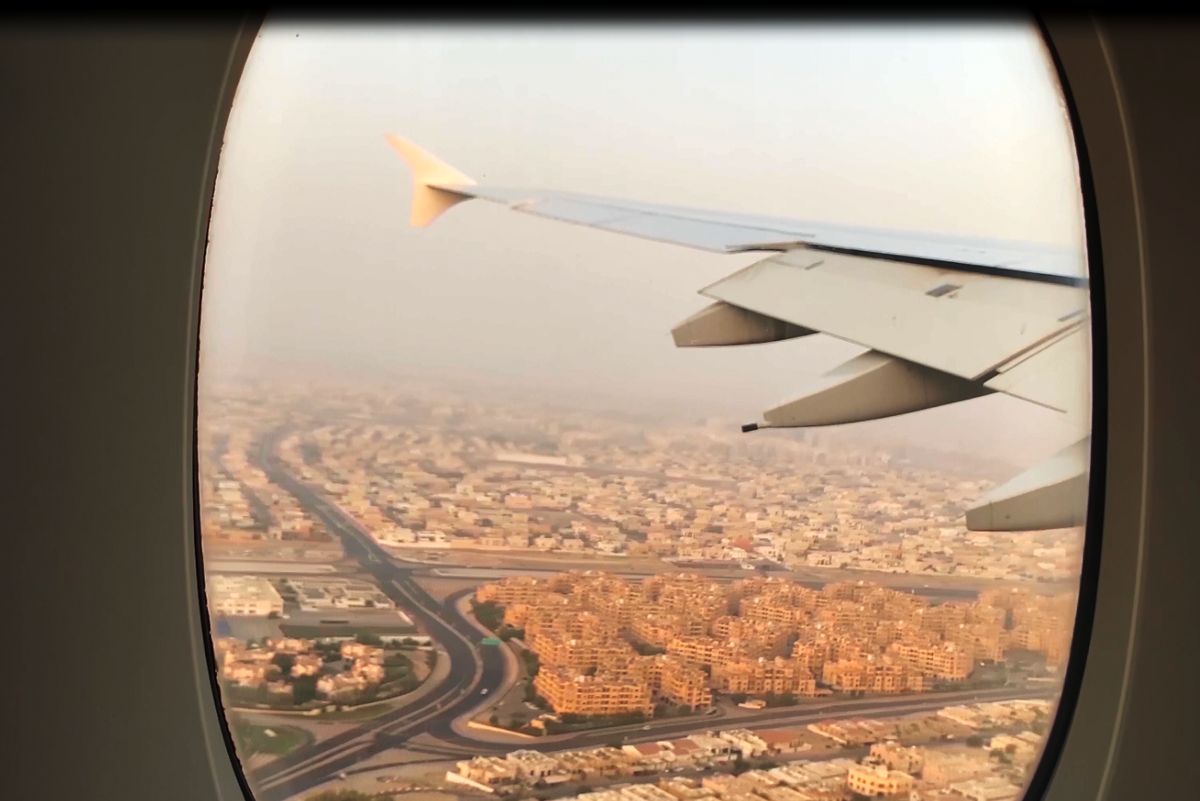 Когда самолет резко меняет курс, постарайтесь принять это как подарок