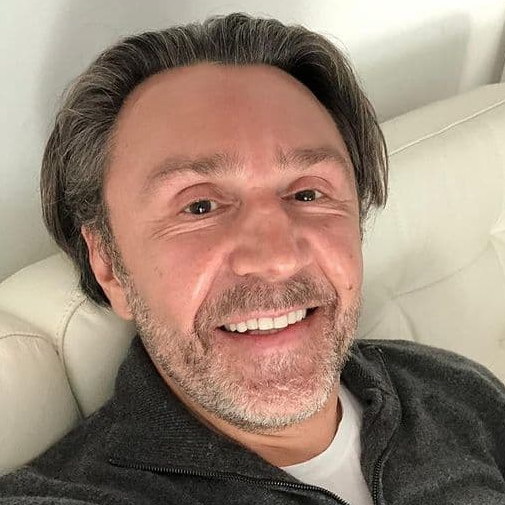     Сергей Шнуров оспорил понятие кризиса среднего возраста