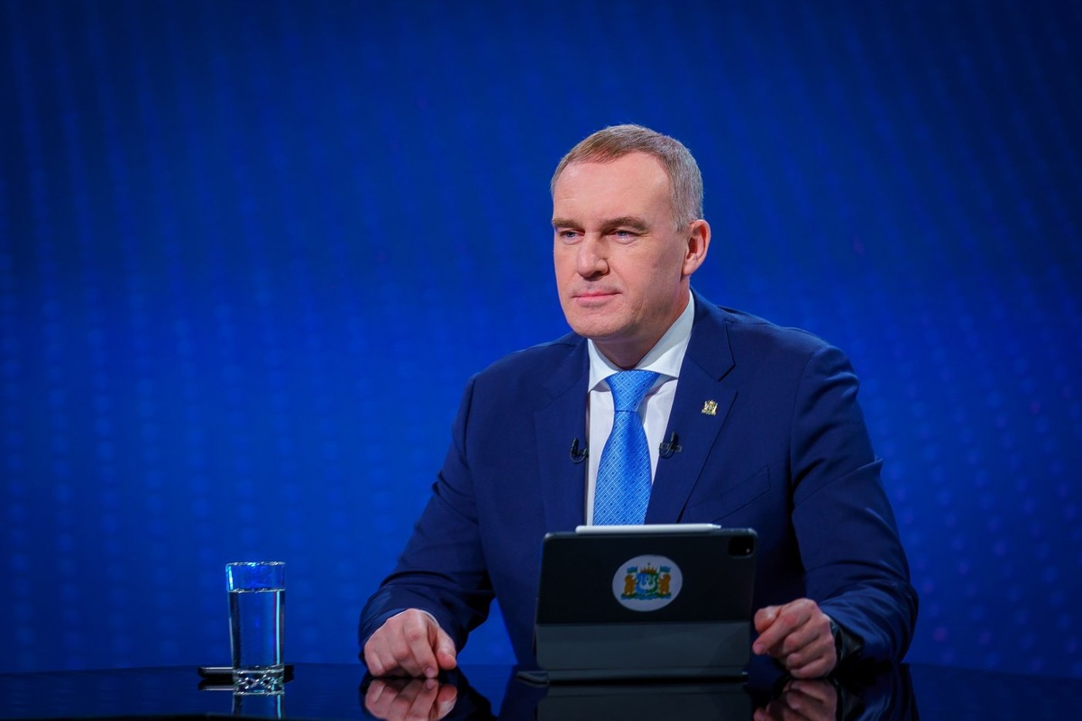    Руслан Кухарук рассказал о перспективах строительства моста через Обь в Октябрьском районе