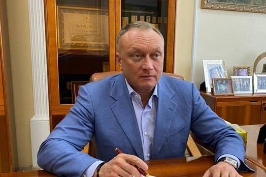    Бывший сенатор Савельев недоволен размером телевизора в СИЗО