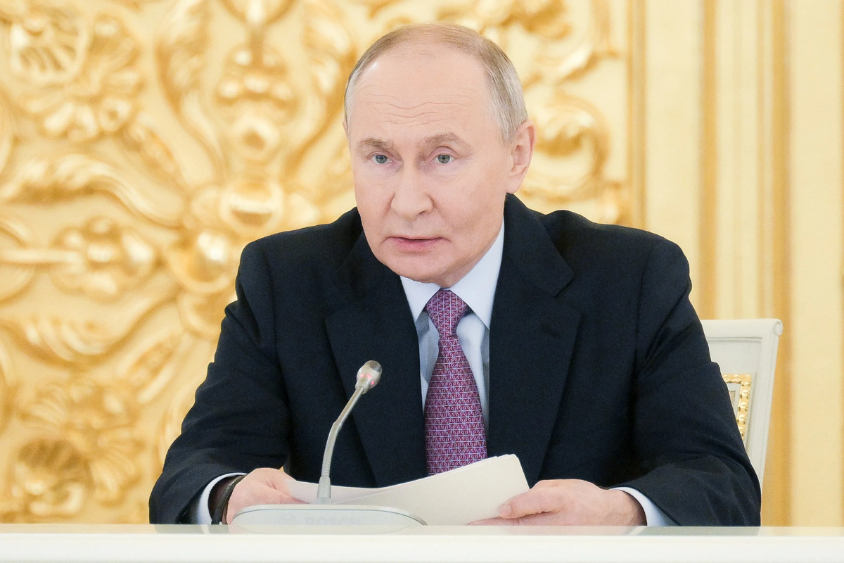 Обложка © Владимир Астапкович/POOL/ТАСС