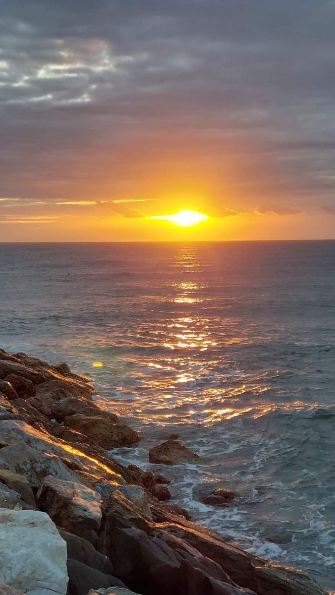 Солнышко встает, здравствуй, милое!