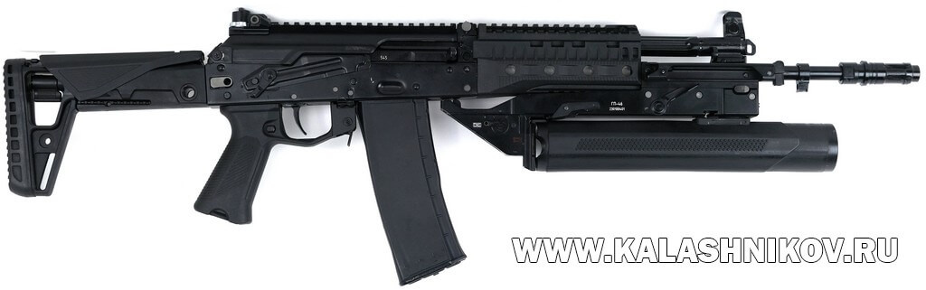 40-мм гранатомёт ГП-46, установленный на 5,56-мм автомат АК-19. Фото Михаила Дегтярёва