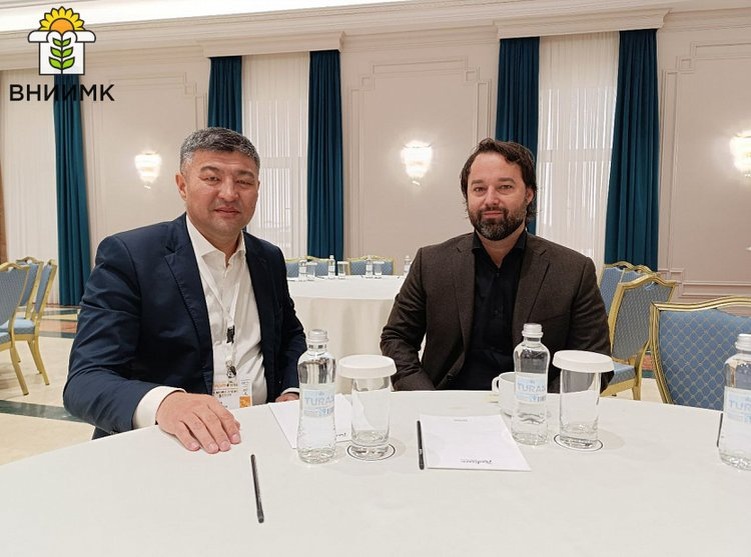    ВНИИМК участвует в бизнес-миссии в Казахстане и представляет достижения по масличным культурам