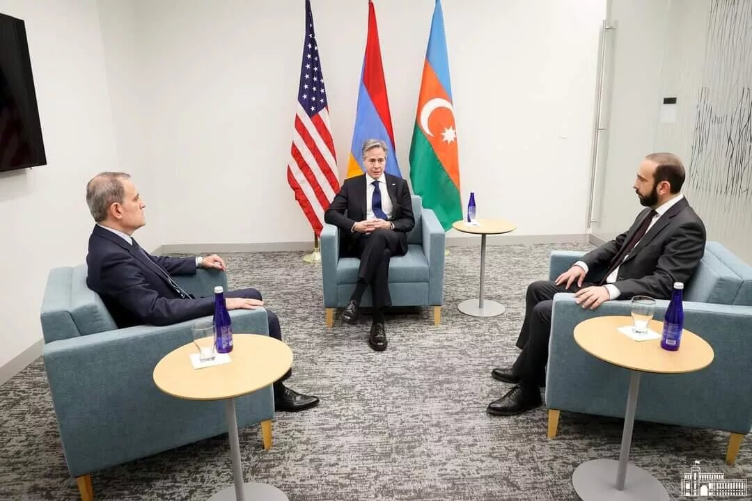 © Photo : press office of MFA of RA 