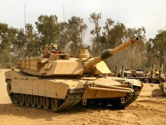 Танк Абрамс