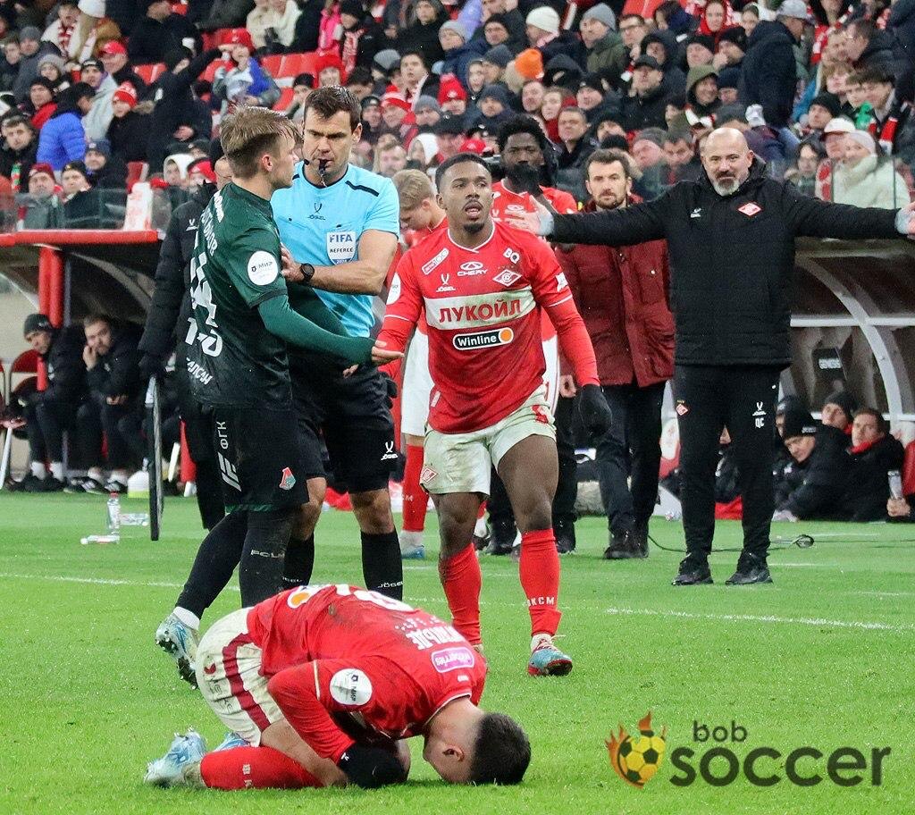    В каком настроении «Спартак» покинет в субботу «Лукойл Арену» и уйдет в зиму?Александр Владыкин