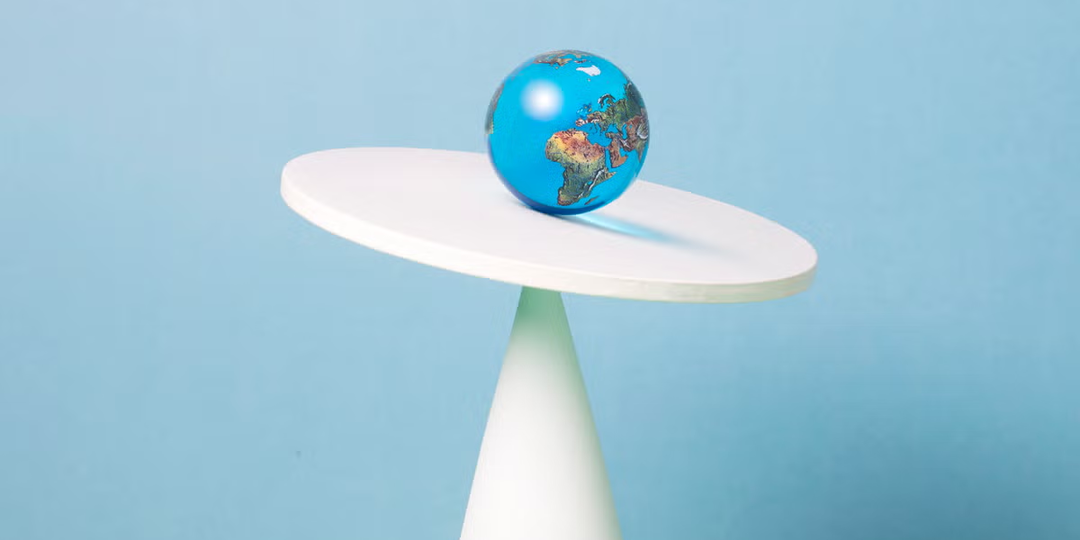 Откачка грунтовых вод заставила Землю «покачнуться» — ось вращения планеты сместилась на 80 см всего за 20 лет