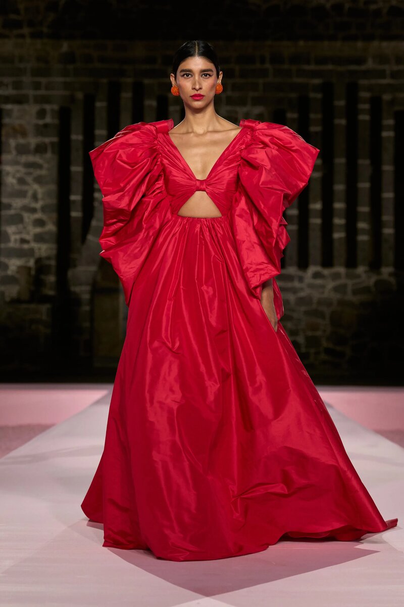 Carolina Herrera Resort 2025
