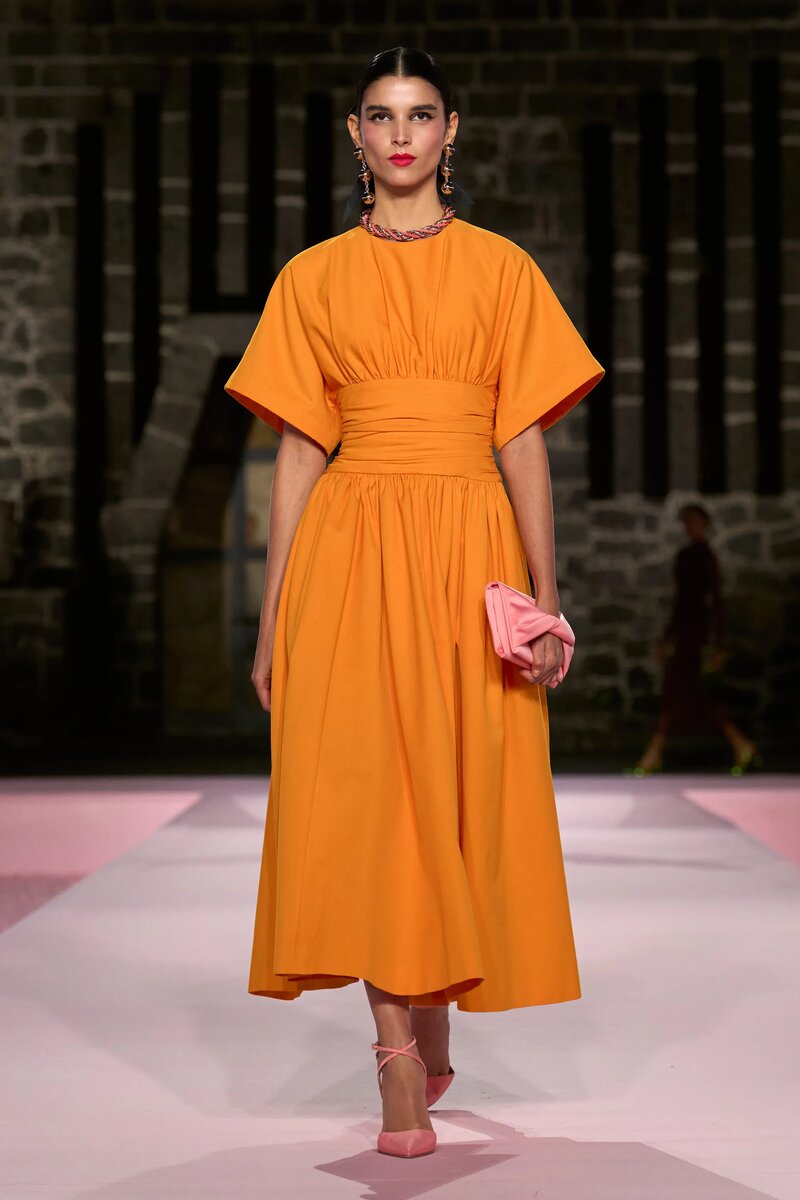 Carolina Herrera Resort 2025