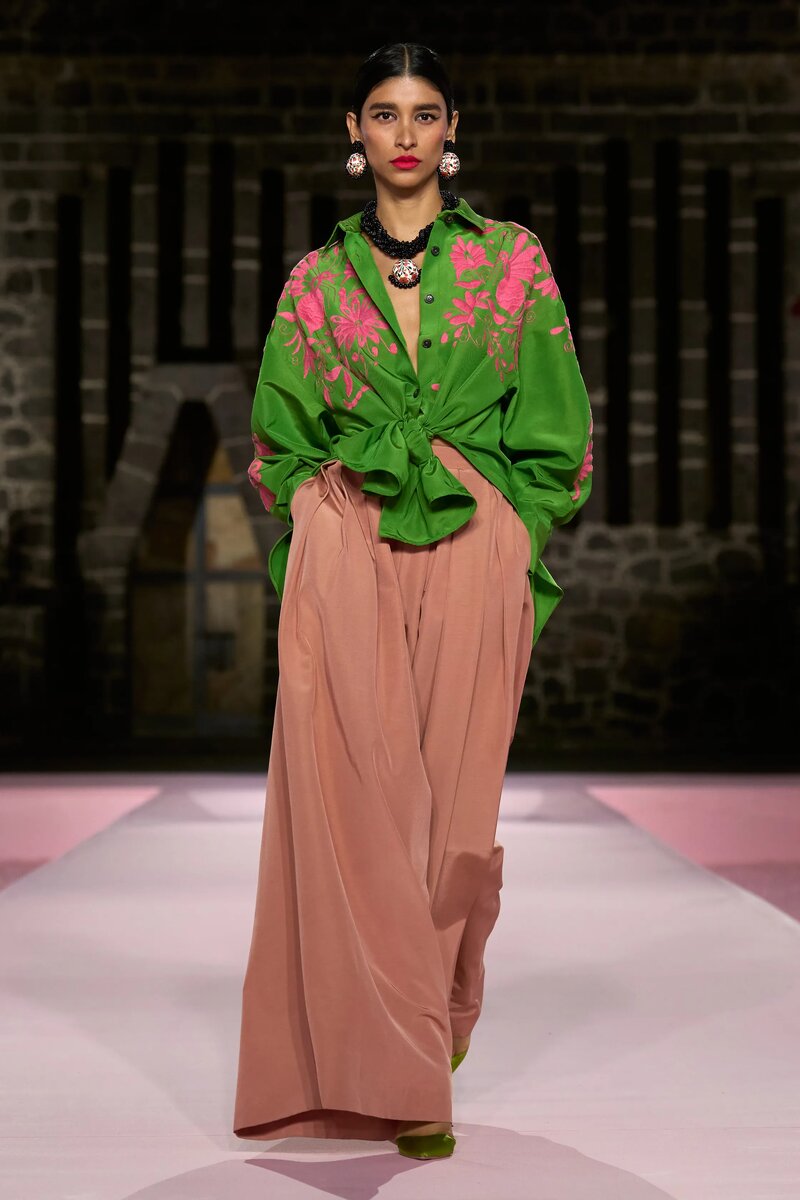 Carolina Herrera Resort 2025
