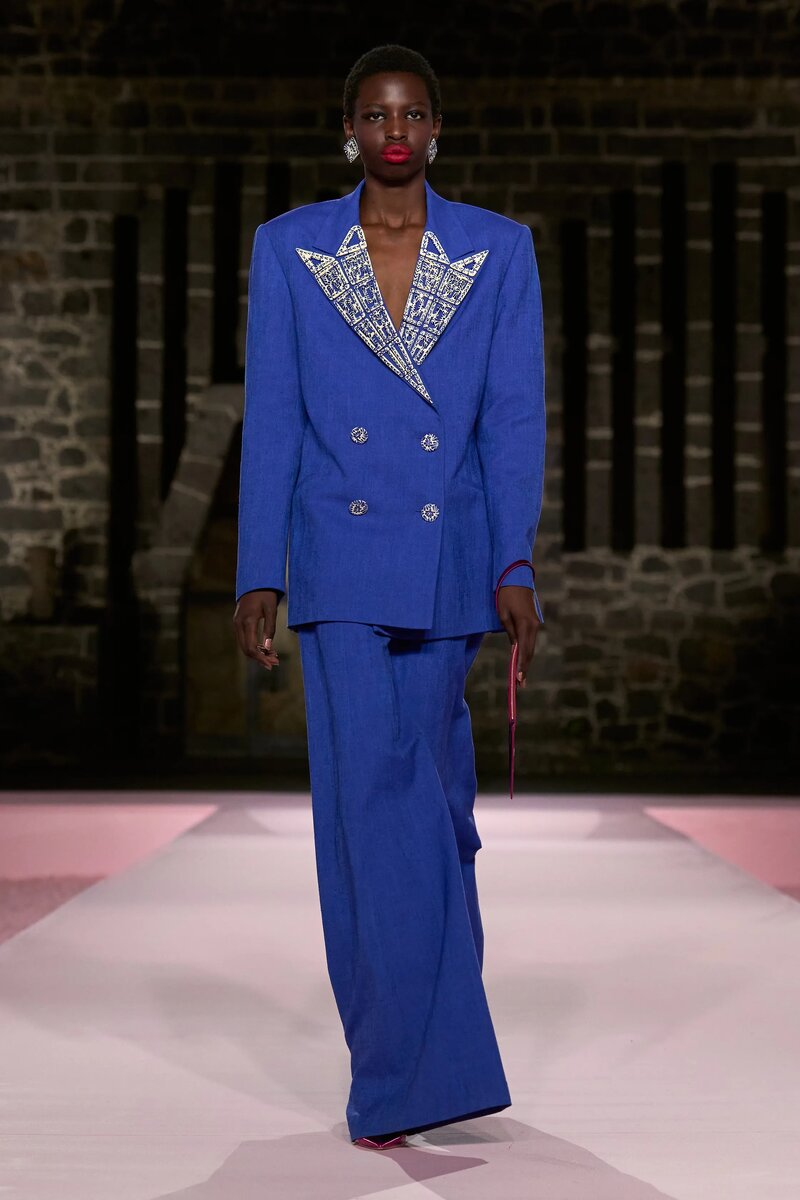 Carolina Herrera Resort 2025