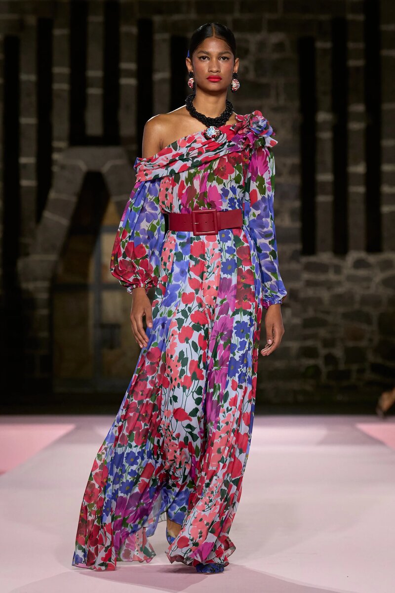 Carolina Herrera Resort 2025