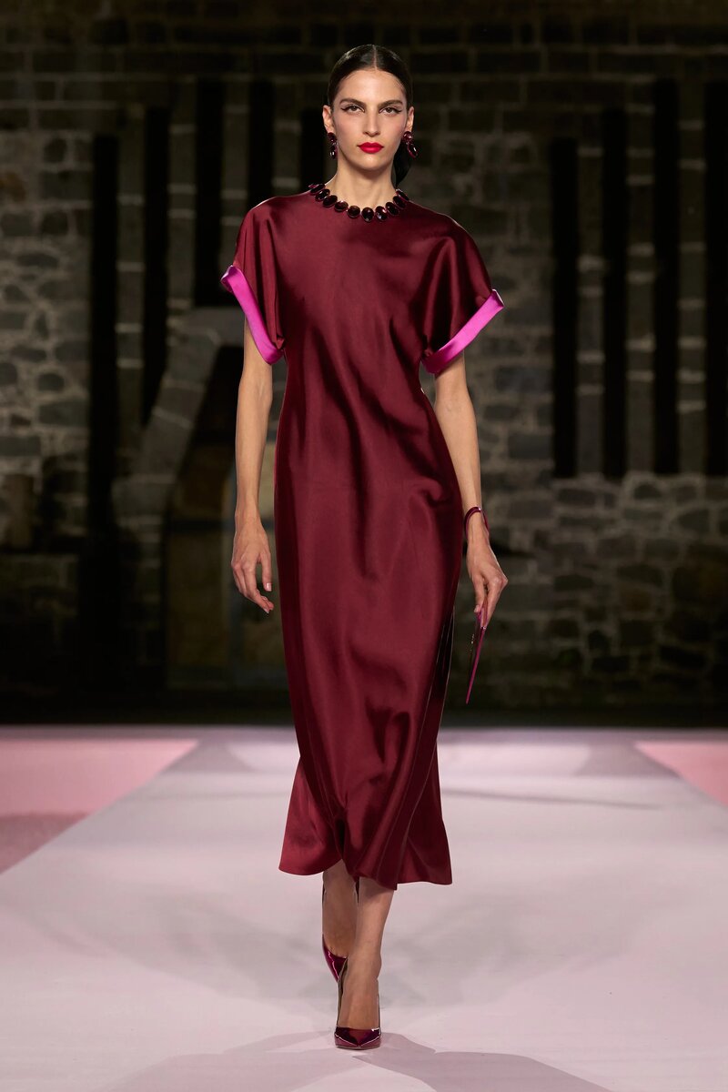 Carolina Herrera Resort 2025