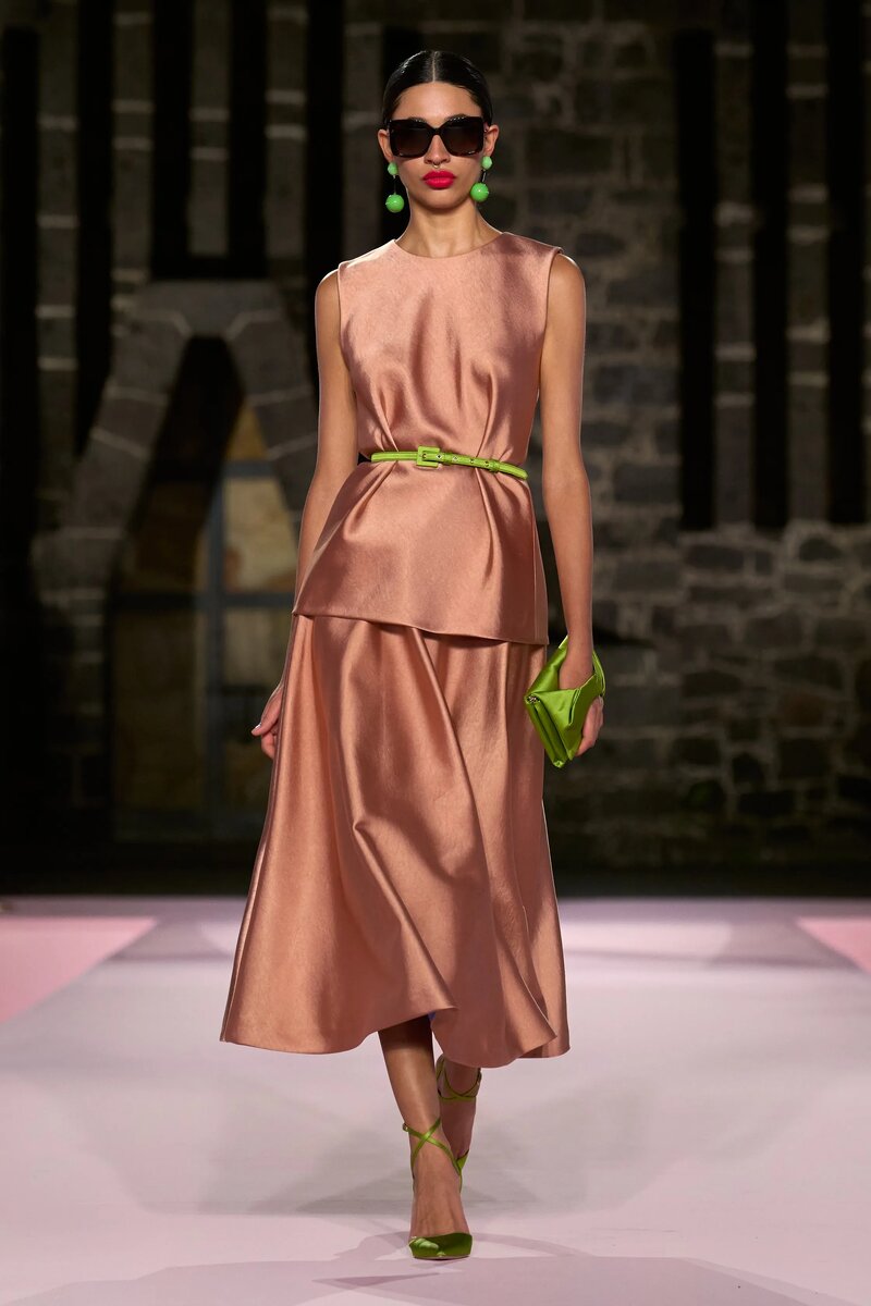 Carolina Herrera Resort 2025