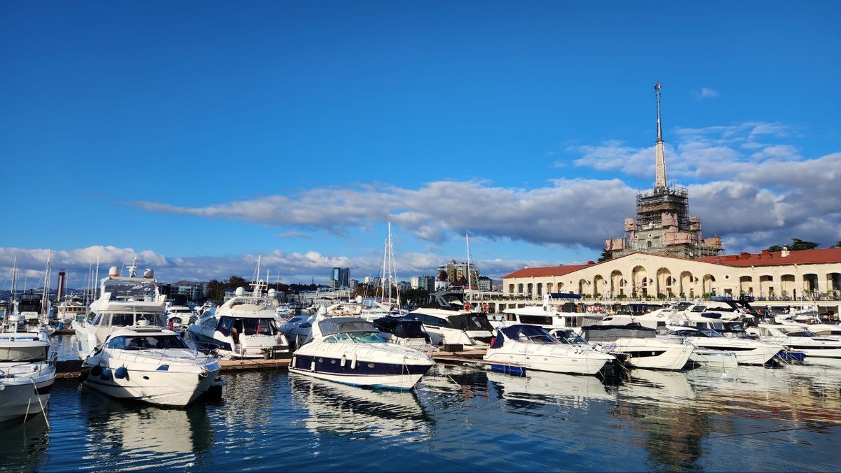 Морской вокзал Сочи. Фото автора