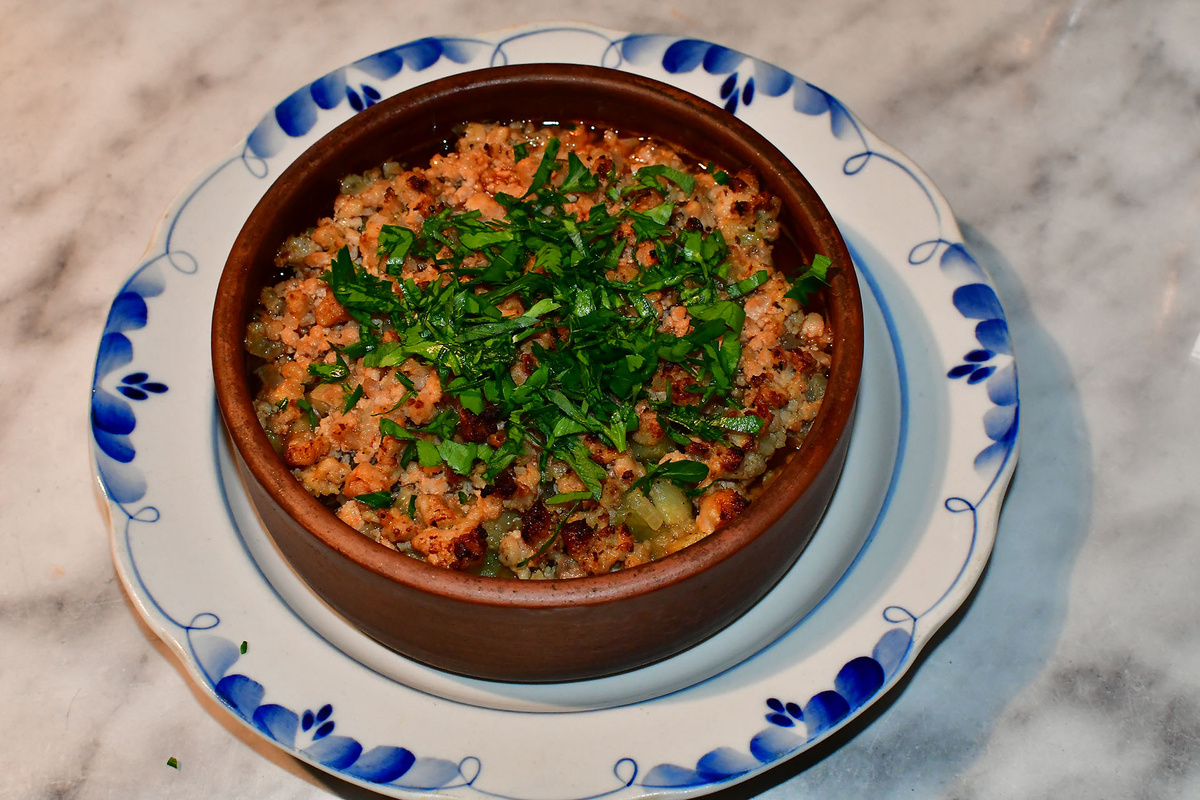 Баклажан с мясным фаршем