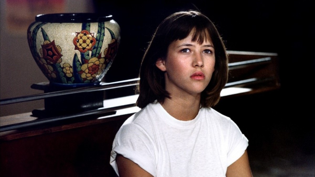 Кадр из фильма «Бум 2», 1982 год, режиссер Клод Пиното