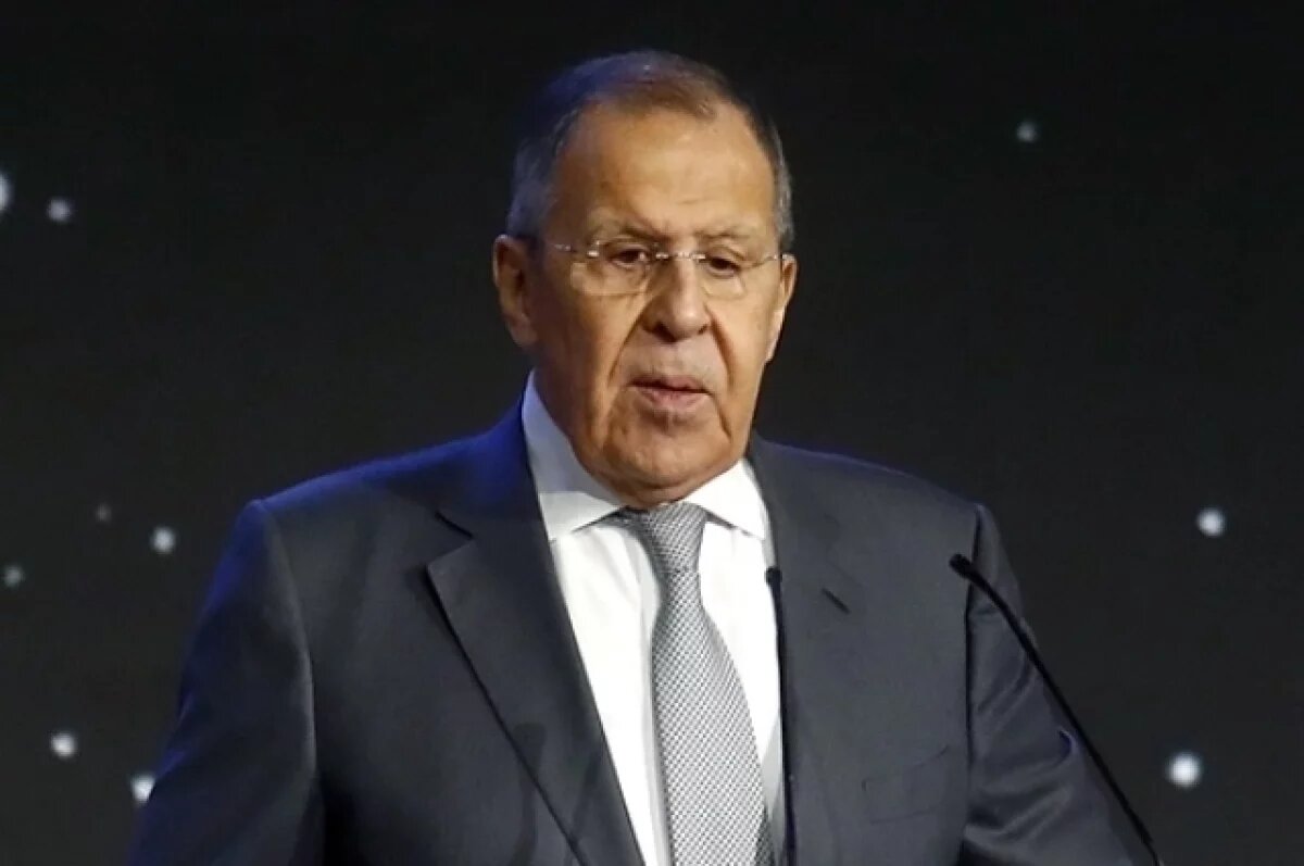    Глава МИД РФ Сергей Лавров прибыл с визитом в Катар