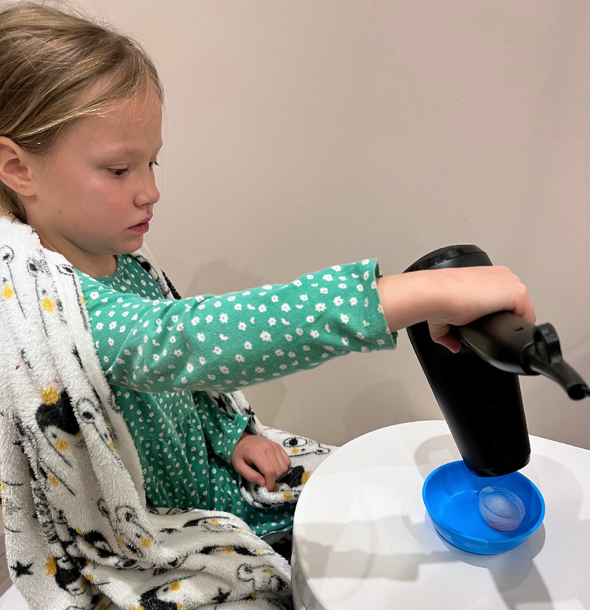 Видно, что нездоровится ей 