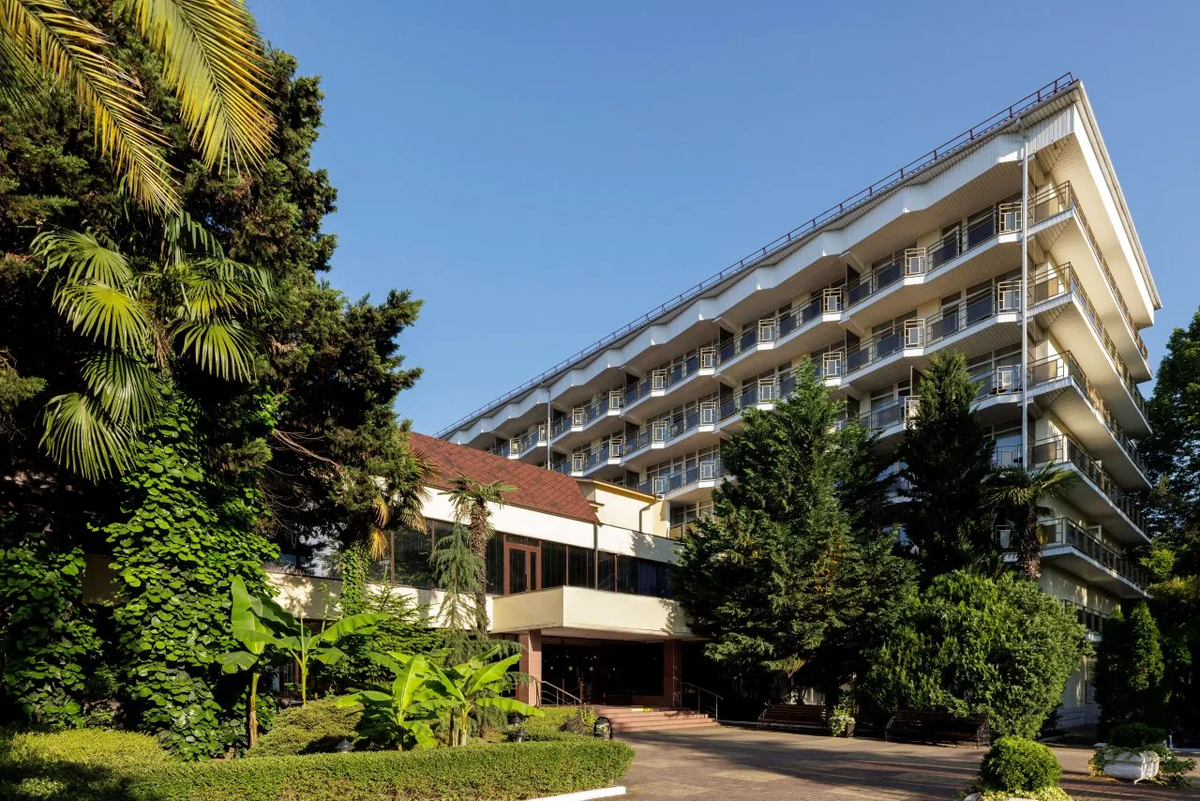 Фото с сайта https://101hotels.com/main/cities/hosta/pansionat_burgas.html. Взято с Яндекс.картинки