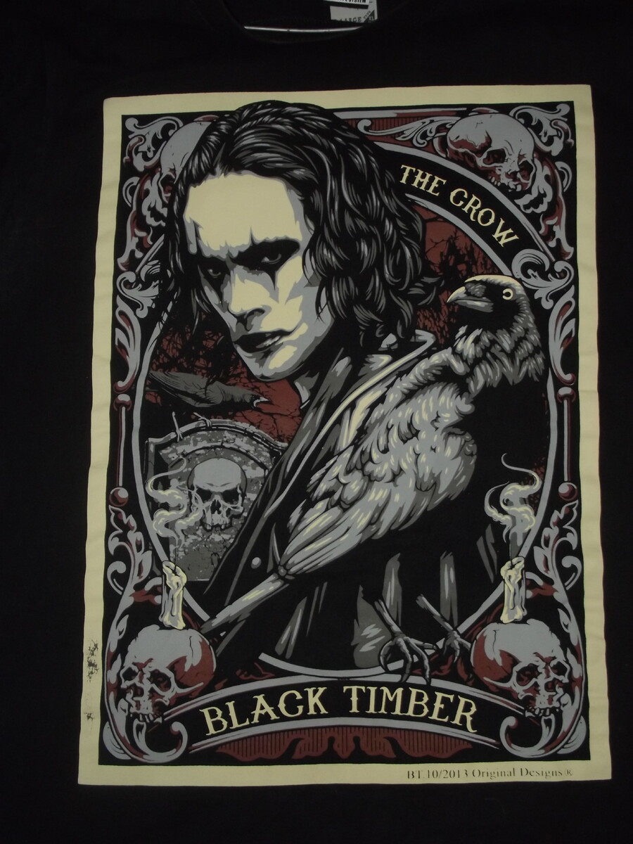 ВОРОН. Принт на футболке