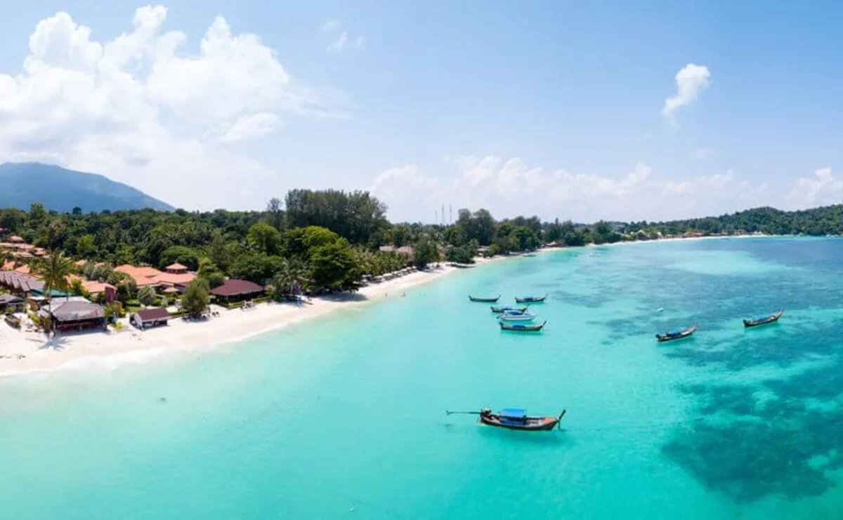    Туроператоры продали более 50% новогодних туров в Паттайю. В каких отелях есть места?