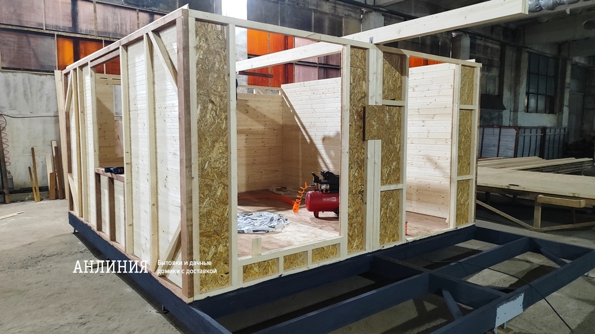 Сборка модульного дома.
