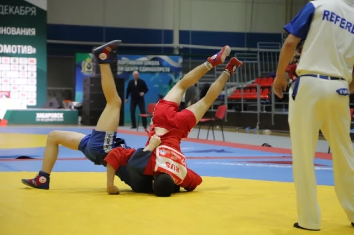    Хабаровск встречает самбо-будущее на «Кубке вызова «Локомотив»