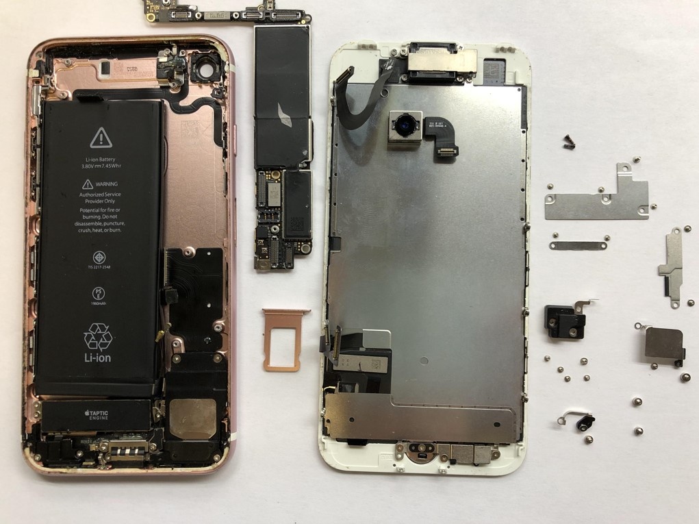 Конечно же нас интересует системная плата.