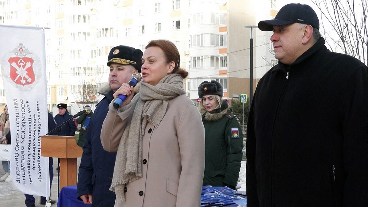 Минобороны РФ продолжит обеспечивать военнослужащих служебным и постоянным жильем