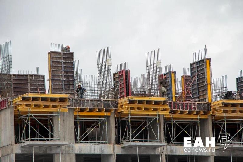    По инвестициям в строительный сектор Челябинская область обогнала и всех соседей, и Россию