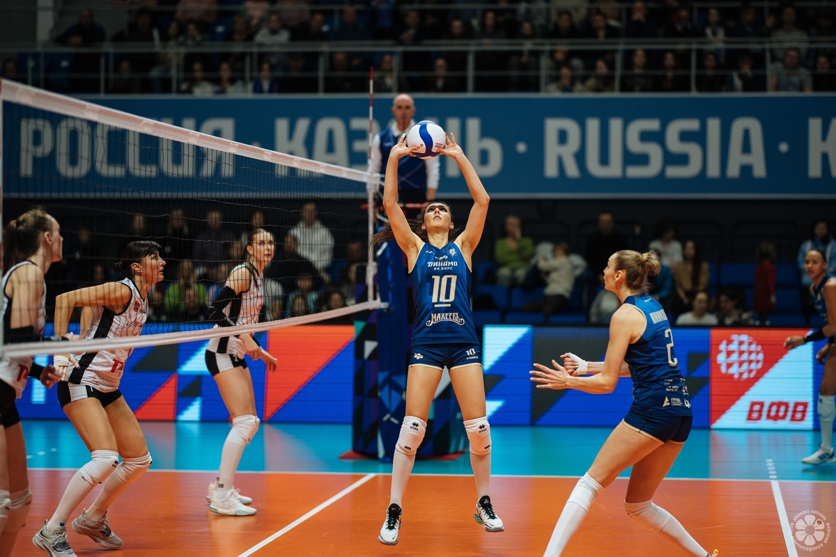 Матч "Динамо-Ак Барс" - "Локомотив". Фото - Роман Кручинин.