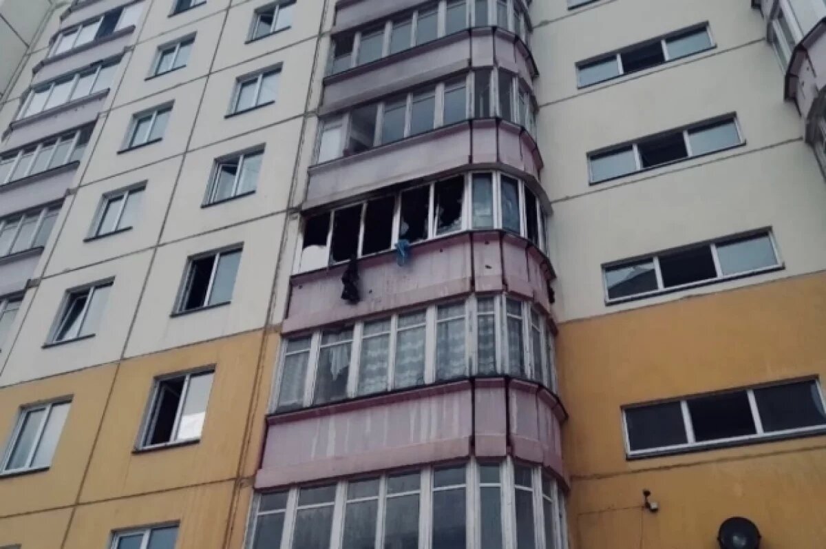    При пожаре в многоэтажном доме в Перми спасли мать и троих детей