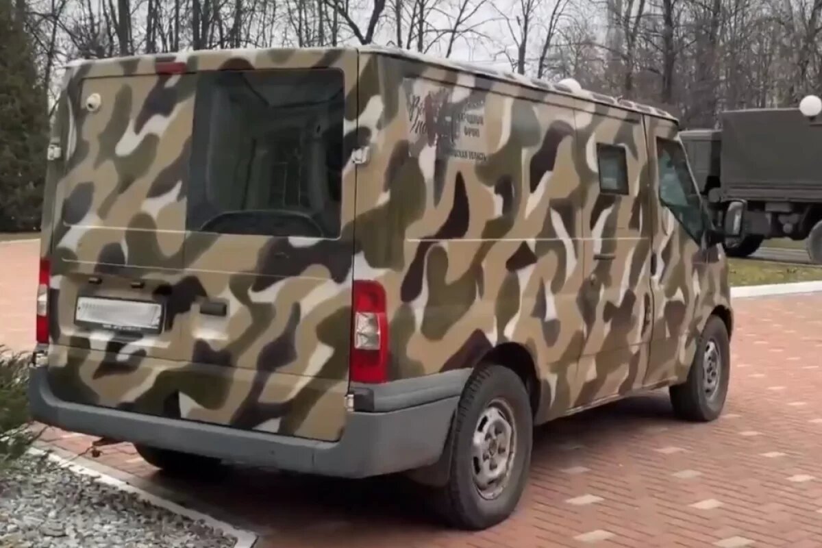    Два автомобиля отправятся в зону СВО из Орловской области