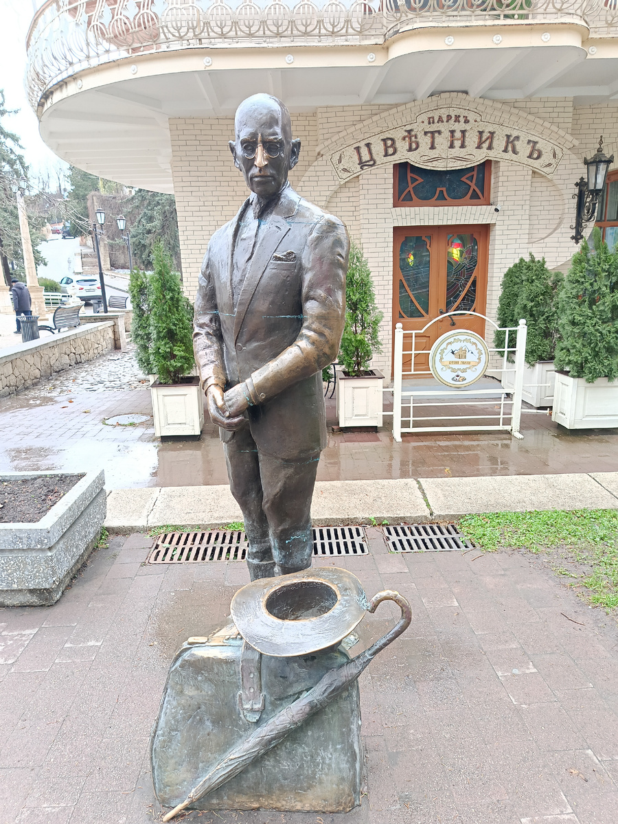 Памятник Кисе Воробьянинову. Фото автора