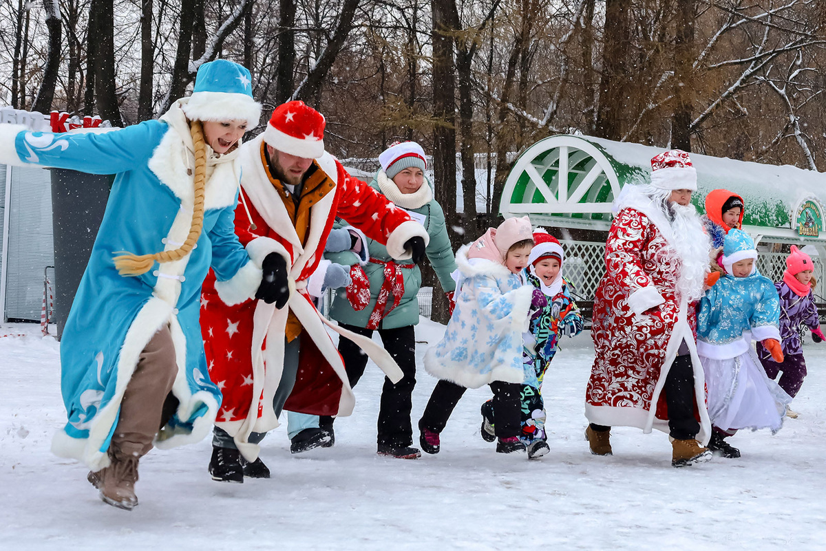 Целый месяц кировчане могут посещать новогодние мероприятия.  Фото: ФедералПресс / Елена Майорова