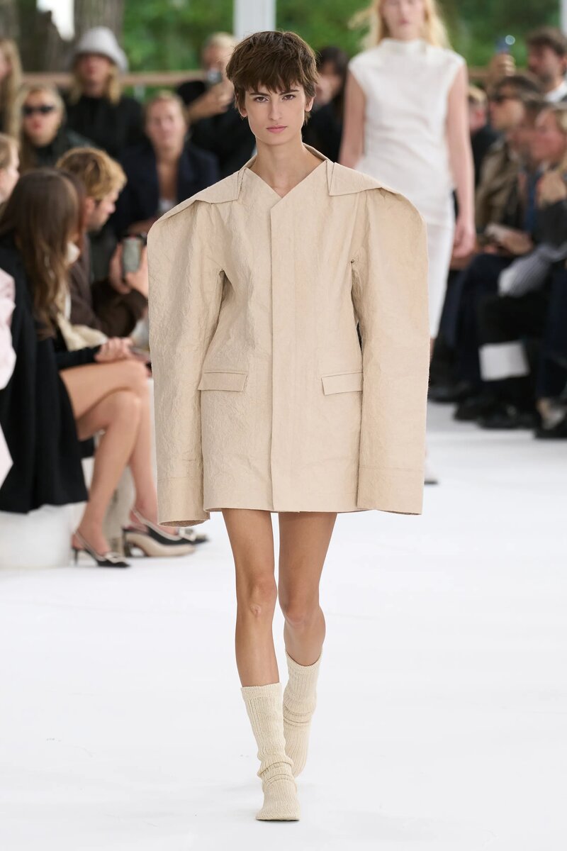 Issey Miyake Spring 2025