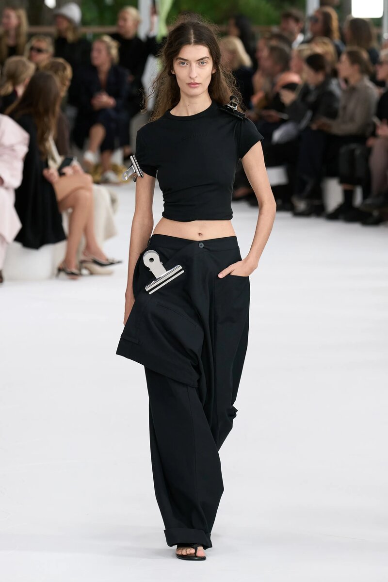 Issey Miyake Spring 2025