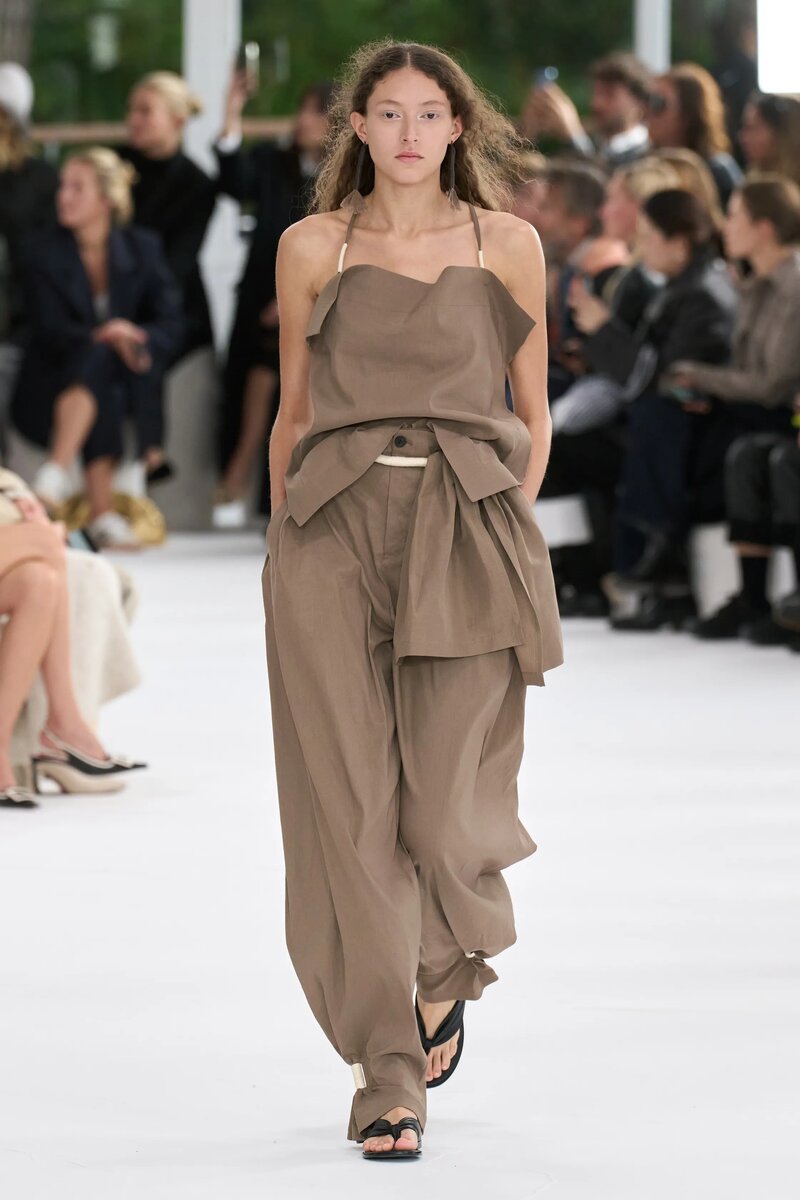 Issey Miyake Spring 2025